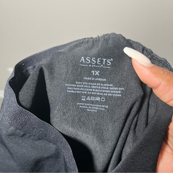 Spanx Assets Women Shaping Leggings 1X Black Over the Belly Tummy Control Slimmi - Picture 3 of 8